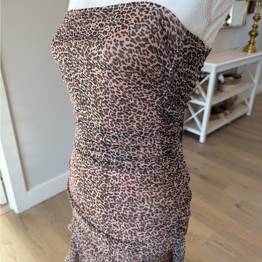 Cheetah Print Ruffle Slit SHEIN Dress - Picture 3 of 4